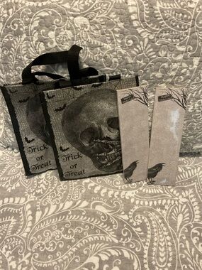 Primitives by Kathy Set of 2 Skull Image Bags and 2 Magnetic Crow Notepads